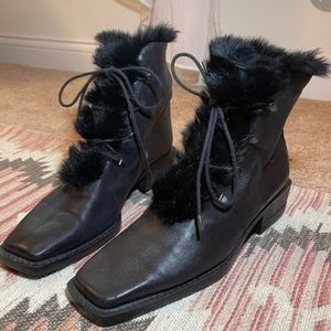 Stuart Wietzman lace up leather/fur boots. Like new